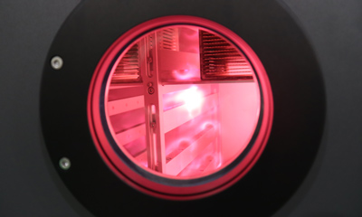 半導(dǎo)體封裝段采用微波等離子清洗機(jī)的技術(shù)優(yōu)勢(shì)分析