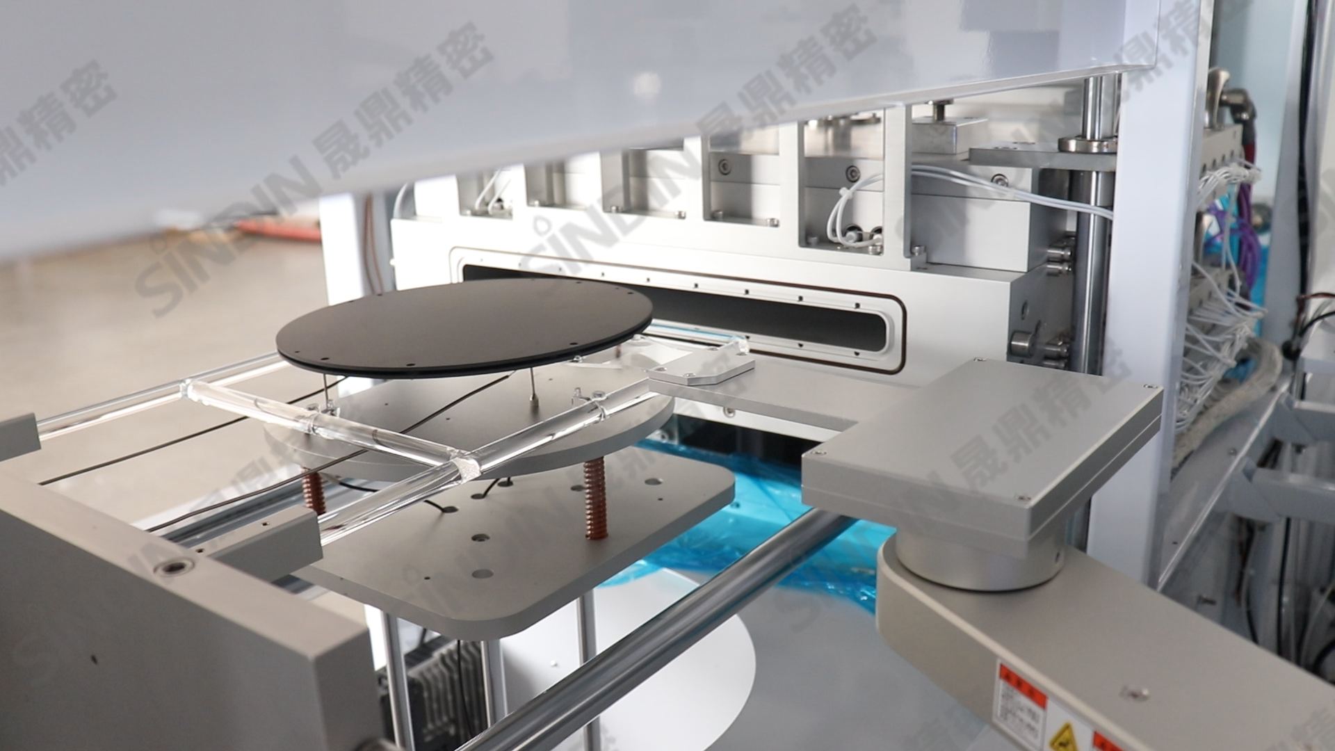 全自動雙腔RTP快速退火爐：雙腔結(jié)構(gòu)設(shè)計，有效提高退火效率