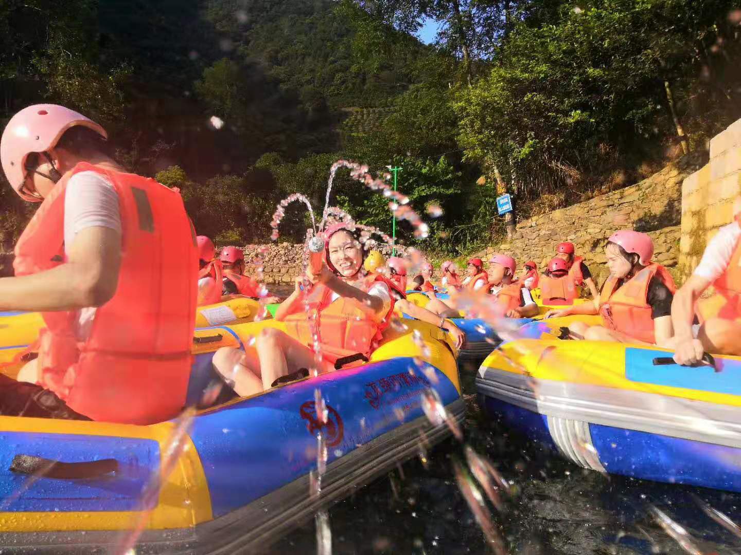 飄流5.jpg 飄流5.jpg