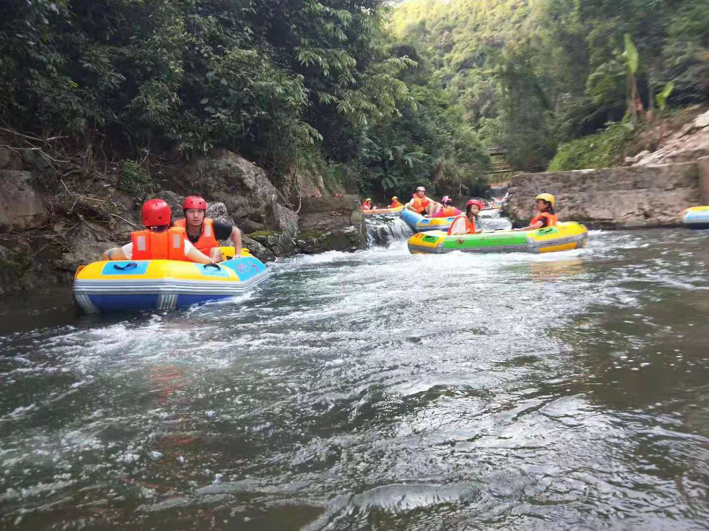 飄流4.jpg 飄流4.jpg